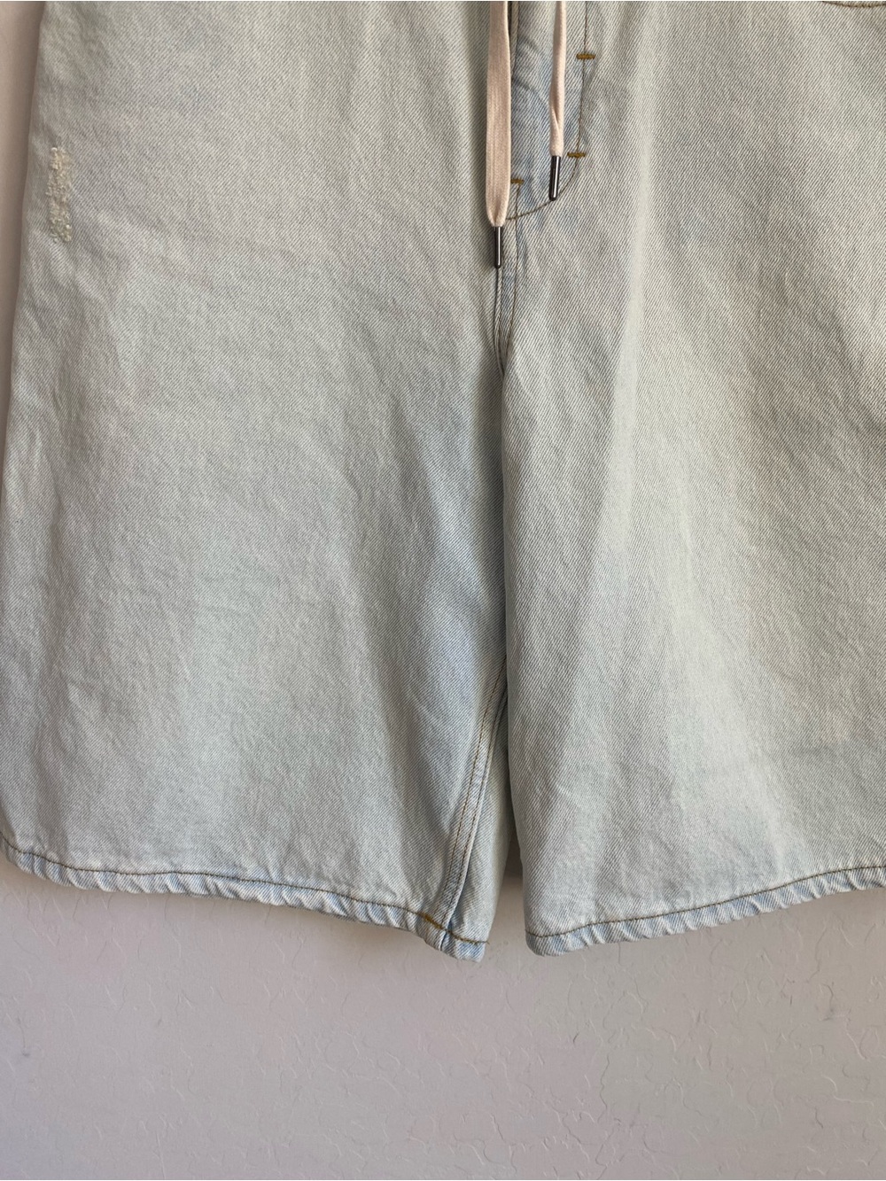 Pilcro Classic Denim Bermuda Denim Shorts with Drawstring Size 27 - Picture 7 of 16